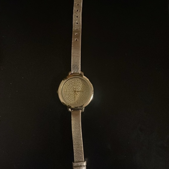 Watch - Picture 2 of 2